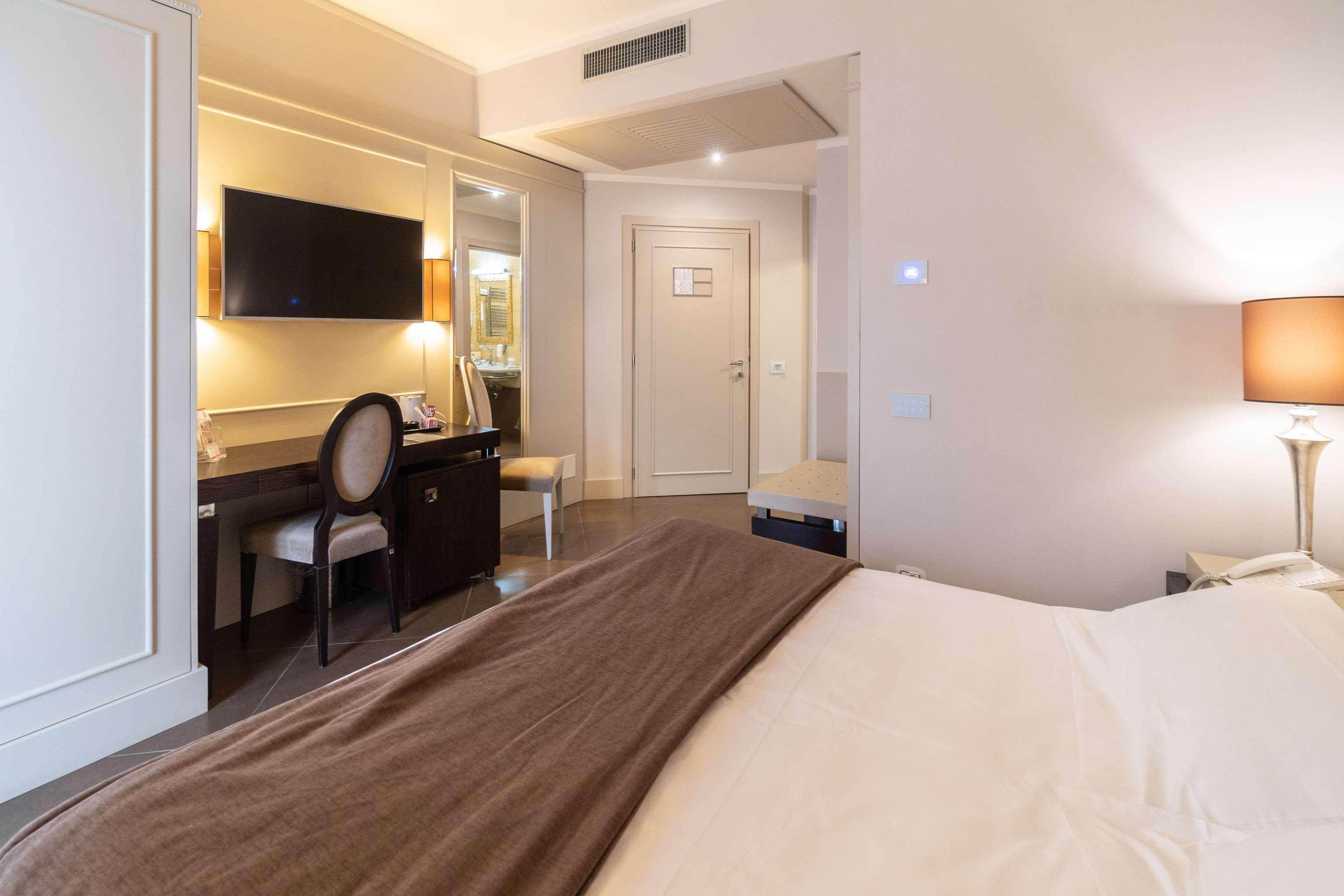 Best Western Plus Hotel Perla Del Porto Катандзаро Экстерьер фото