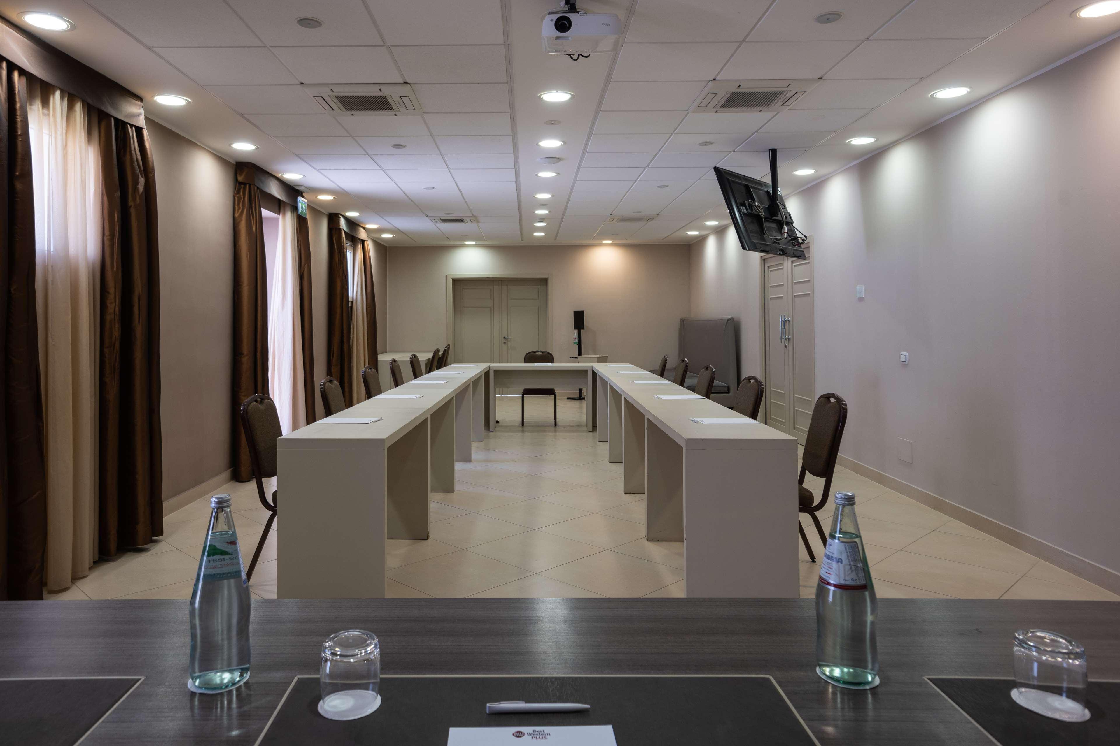 Best Western Plus Hotel Perla Del Porto Катандзаро Экстерьер фото