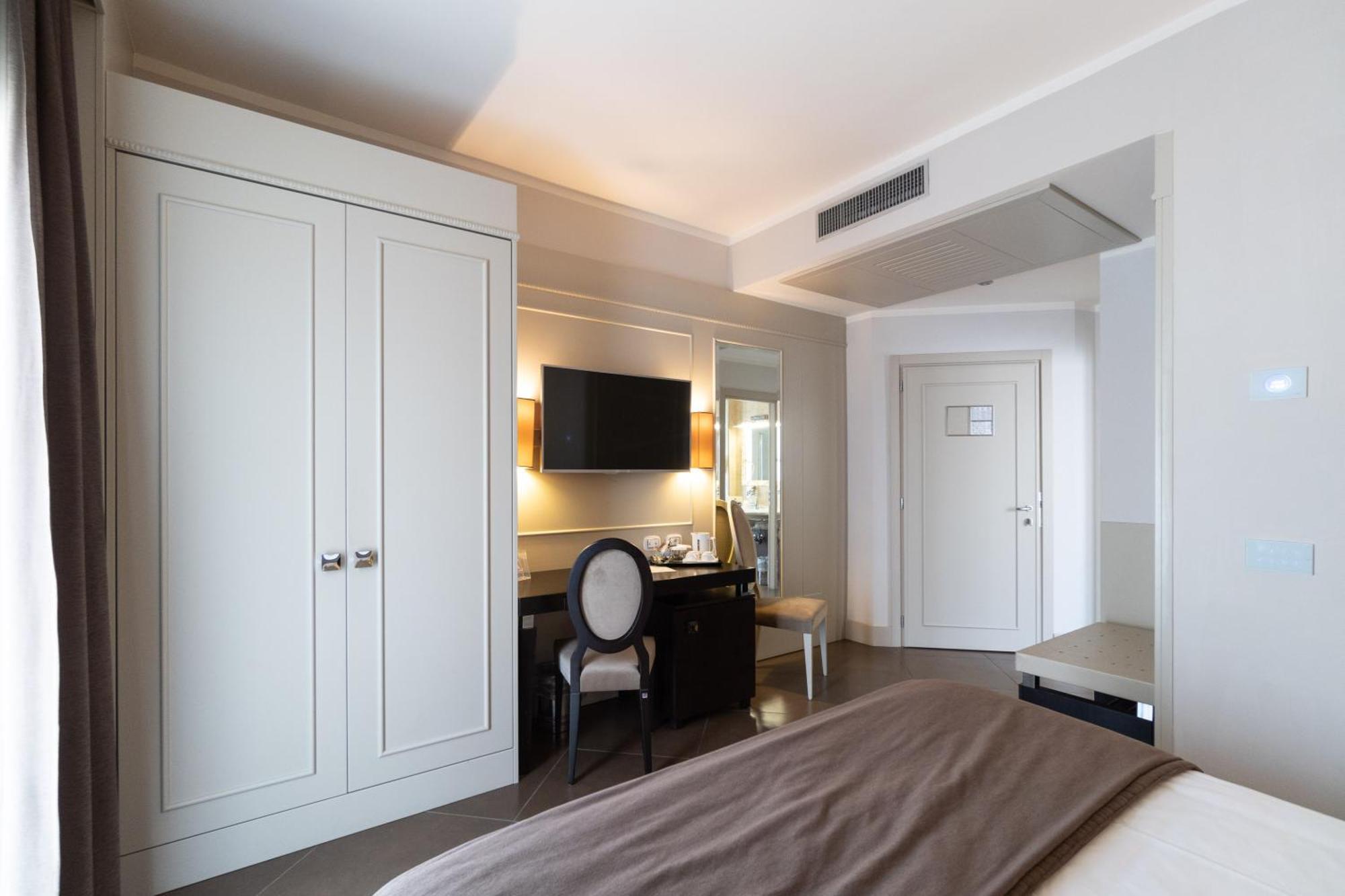 Best Western Plus Hotel Perla Del Porto Катандзаро Экстерьер фото